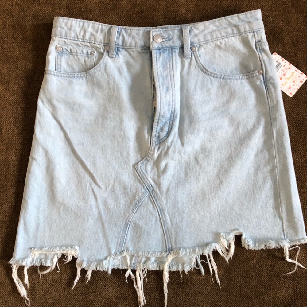 🌻🌻 Free People Bleached Denim Skirt